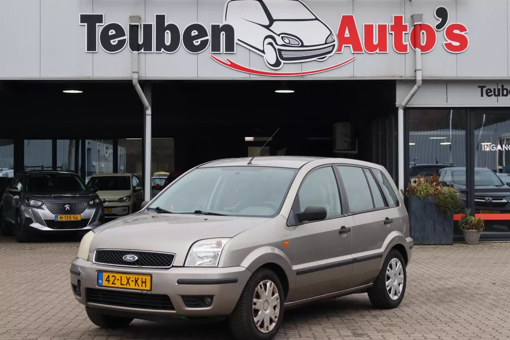Ford Fusion 1.4-16V Luxury Airco, Rijdt en stuurt goed, Radio cd speler