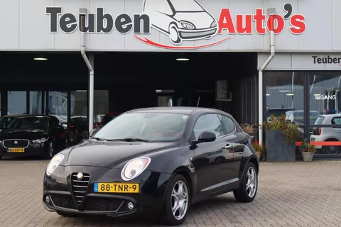 Alfa Romeo MiTo 1.3 JTDm ECO Distinctive Lederen interieur, Navigatie, Climate control, Elektrische ramen