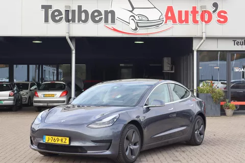 Tesla Model 3 Standard RWD Plus 60 kWh (&euro;14.864,- excl BTW), 90% SOH, Computer 3, 360 Camera, Autopilot, Trekhaak, Panoramadak
