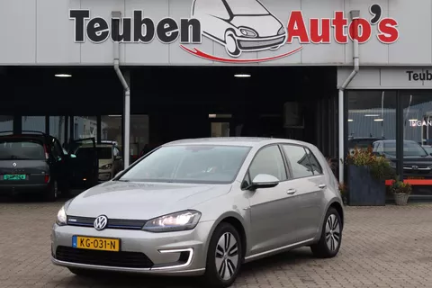 Volkswagen e-Golf e-Golf SOH 83%, Navigatie, Climate control, Apple Carplay, Cruise control