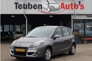Renault Sc&eacute;nic 2.0 Dynamique Climate control, Cruise control, Automaat, Trekhaak