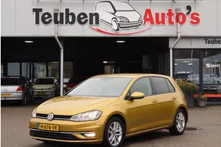 Volkswagen Golf 1.4 TSI Highline Business R Camera, Climate control, Stoelverwarming