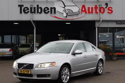 Volvo S80 2.4 D5 Summum Lederen interieur, Navigatie, Trekhaak, Climate control, Stoelverwarming, Cruise control