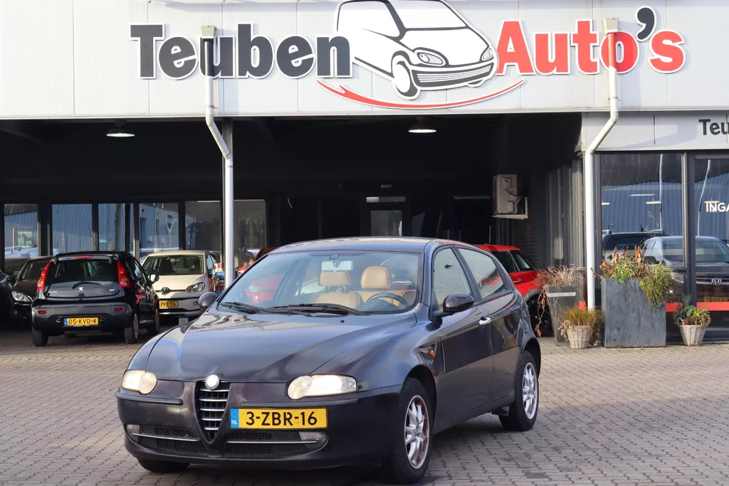 Alfa Romeo 147 1.6 T.Spark Veloce Distinctive Climate control, Navigatie, Cruise control, Lederen interieur, APK tot 06-03-2026