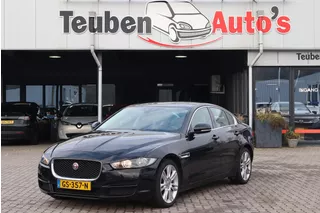 Jaguar XE 2.0 D Portfolio (TURBO NIET GOED), Navigatie, Camera, Lederen interieur, Climate control, Turbo is niet goed