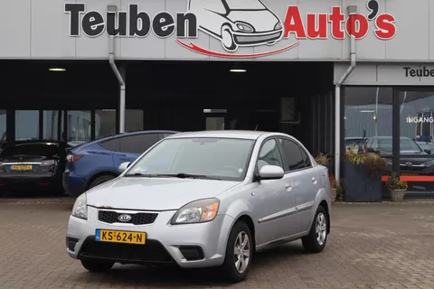 Kia Rio 1.6 CVVT X-ecutive Airco, Stoelverwarming, Radio cd speler