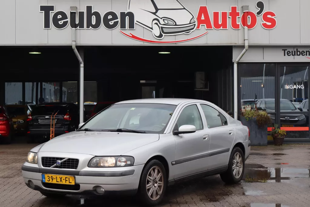 Volvo S60 2.4 Climate control, Cruise control, Automaat, Zie foto's