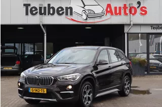 BMW X1 xDrive20i Centennial High Executive Navigatie, Trekhaak, Cruise control, Climate control, Stoelverwarming