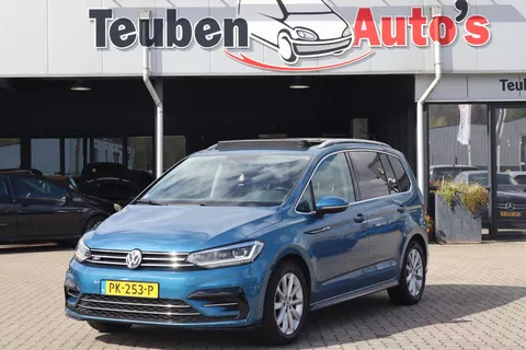 Volkswagen Touran 1.4 TSI Highline Business R Navigatie, Climate control, Panoramadak, Schuif- kanteldak, Apple Carplay, Stoelverwarming, Trekhaak