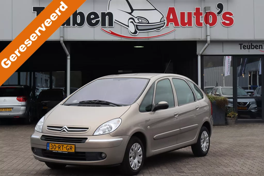 Citroen Xsara Picasso 1.8i-16V Attraction Airco, Climate control, Trekhaak, Elektrische ramen, Cruise control