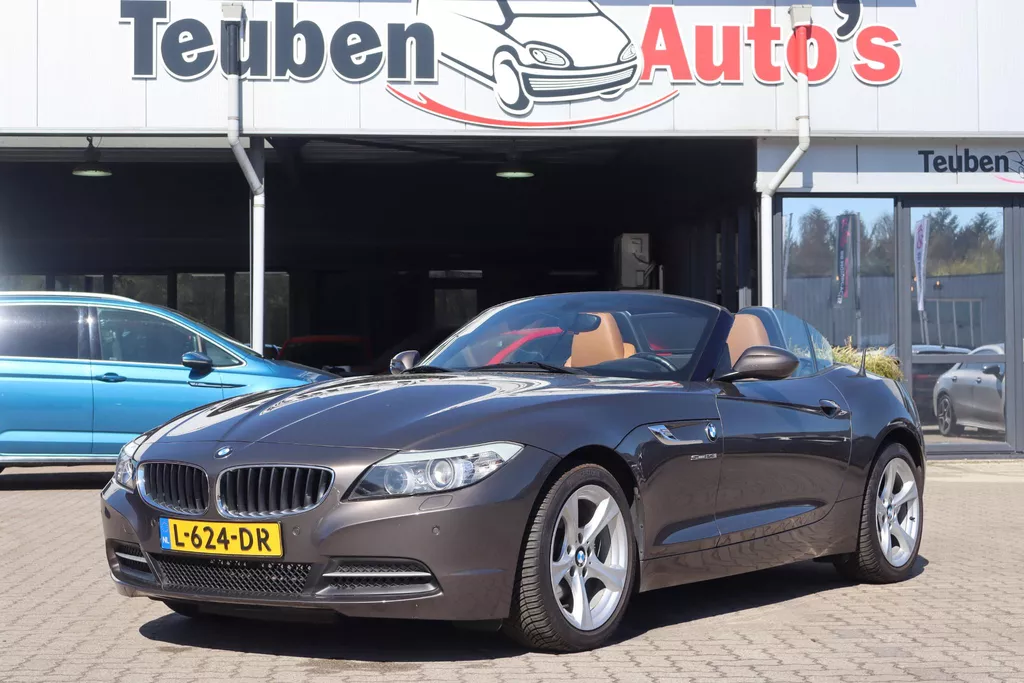 BMW Z4 Roadster sDrive23i Executive | Handbak | Sportstoelen | Historie | DAB | Leder