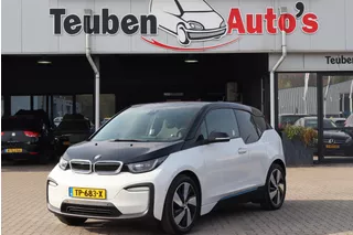 BMW i3 Basis iPerformance 94Ah 33 kWh 89,6% SOH, Climate control, Navigatie, Camera, Stoelverwarming, Auto wordt op dit moment gereinigd.
