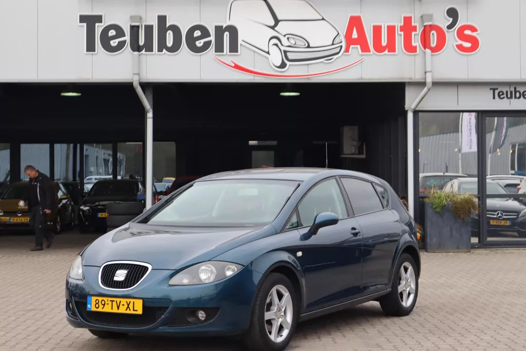 SEAT Leon 1.6 Sportstyle Airco, Cruise control, Radio cd speler, Elektrische ramen