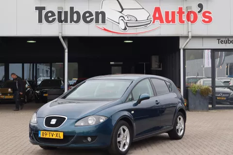 SEAT Leon 1.6 Sportstyle Airco, Cruise control, Radio cd speler, Elektrische ramen