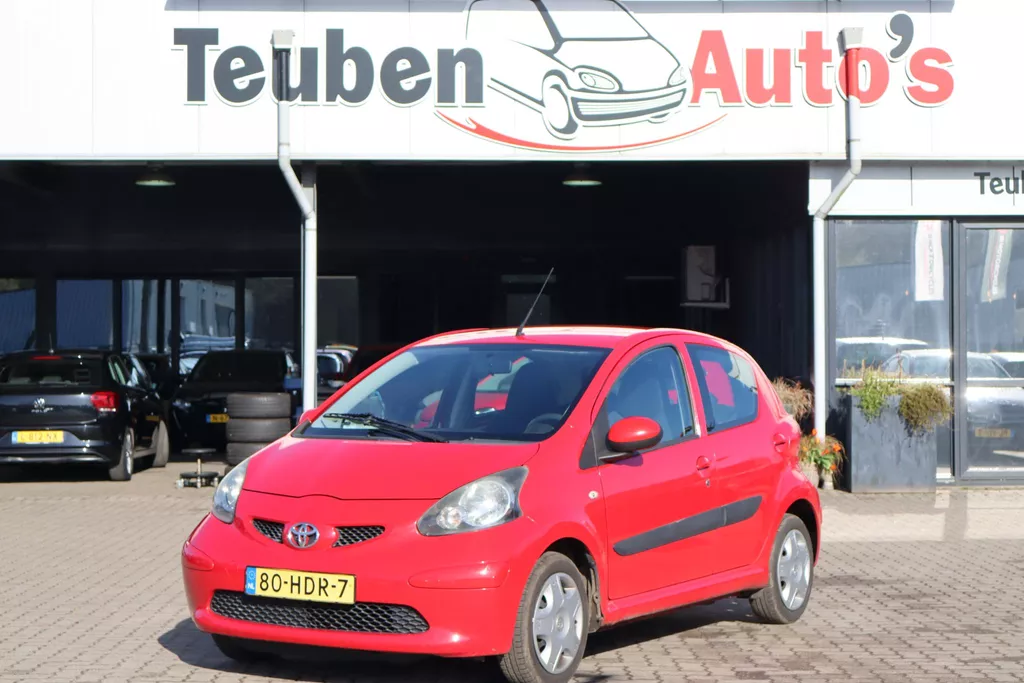 Toyota Aygo 1.0-12V + Elektrische ramen, Radio cd speler, APK tot 31-10-2026
