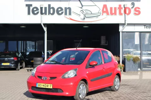 Toyota Aygo 1.0-12V + Elektrische ramen, Radio cd speler, APK tot 31-10-2026