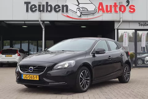Volvo V40 2.0 T2 Nordic+ | Leder | Panoramadak | Stoelverwarming | Xenon
