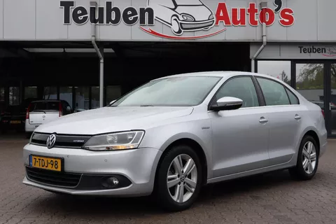 Volkswagen Jetta 1.4 TSI Hybrid Comfortline | Parkeersensoren v+a | Navigatie | Cruise control | Climate control