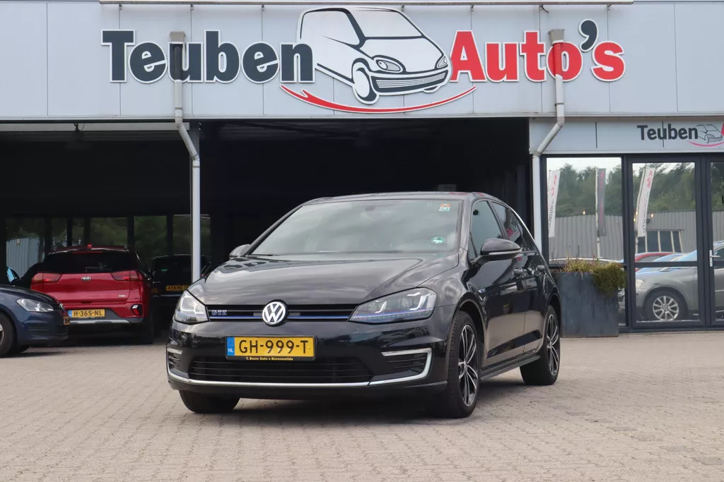 Volkswagen Golf 1.4 TSI GTE | SOH 77,7 % | Cruise Control | Trekhaak | Climate Control |