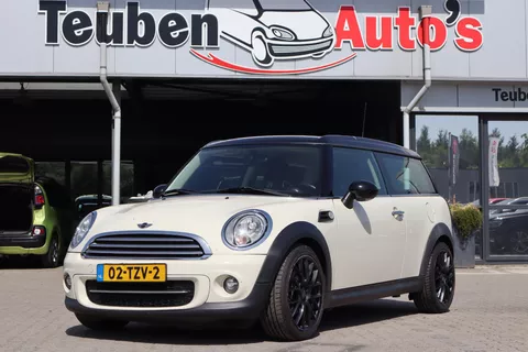 MINI Clubman 1.6 Cooper D Business Line | Cruise control | Airconditioning | Navigatie | Bluetooth