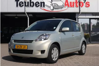 Daihatsu Sirion 2 1.0-12V Premium | Elektrisch pakket | APK 03-2027 | Zie foto's