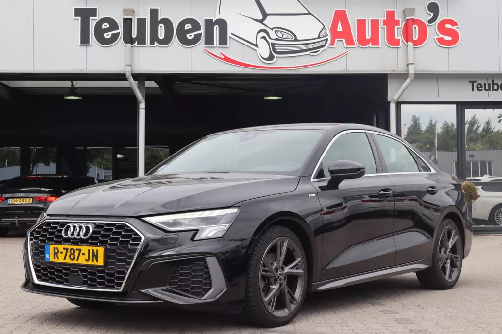 Audi A3 Limousine 35 TFSI S edition | S-line interieur |  Automaat | Virtual cockpit | Apple Carplay/Android Auto