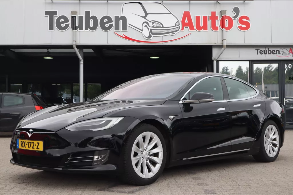 Tesla Model S 75D Base | SOH 83,3 % | Computer 2.5 | Panoramadak | Keurige auto!