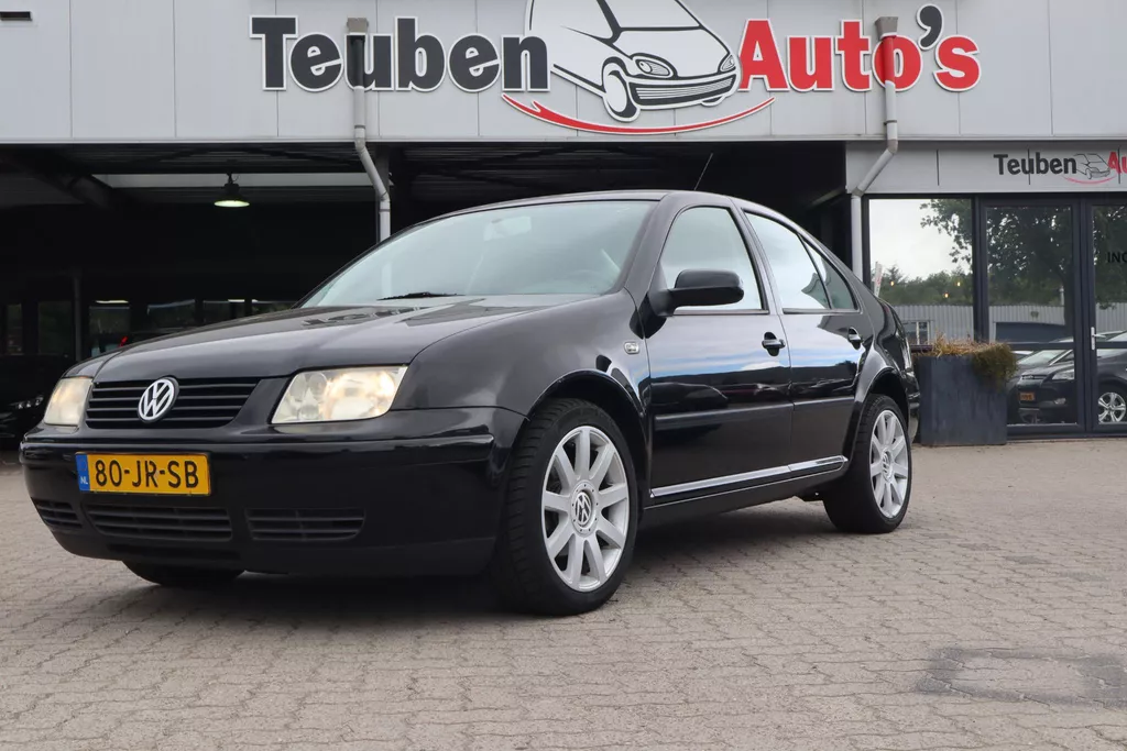 Volkswagen Bora 1.6-16V Trendline | Airco | Climate control | Zie foto's