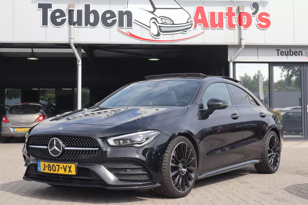 Mercedes-Benz CLA-klasse 250 Premium Plus | AMG Line | Panoramadak | Edition 1 pakket | Sfeerverlichting