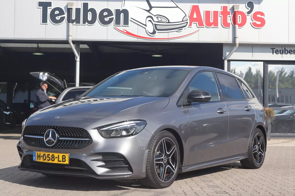 Mercedes-Benz B-klasse 200 Business Solution AMG | NL auto/1e Eigenaar | Automaat | Camera | Night-pakket | Dealer onderhouden
