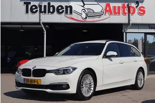 BMW 3-serie Touring 320i | Automaat | Panoramadak | Leder | Camera | Trekhaak