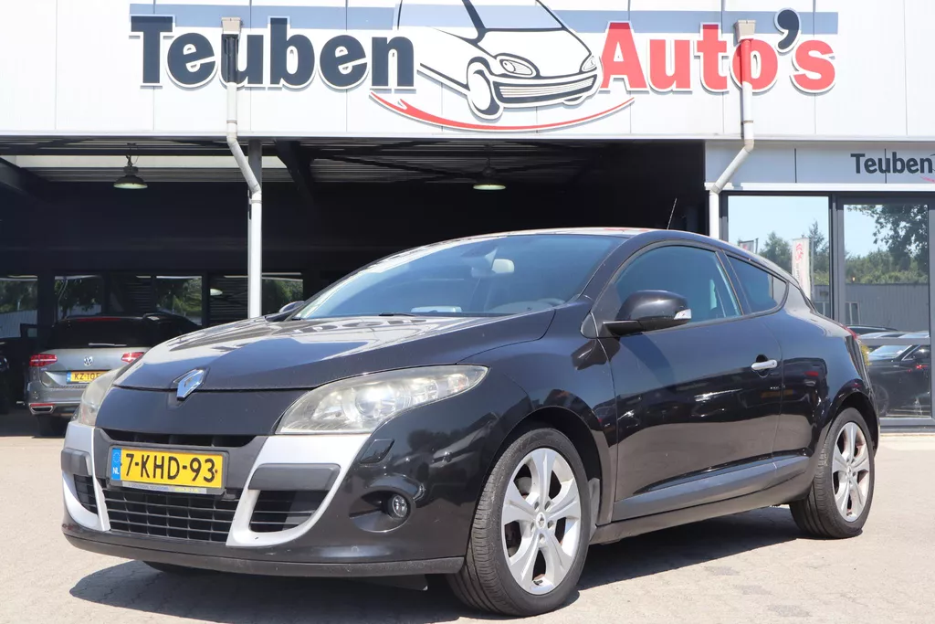 Renault M&eacute;gane Coup&eacute; 2.0 Expression | Automaat | Stoelverwarming | Cruise control | Business Pack