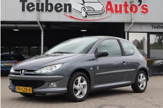 Peugeot 206 1.4 G&eacute;n&eacute;ration | Cruise control | Airco | 155.556Km