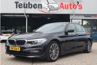 BMW 5-serie 520d EDE Executive | Sportline | Audio Media Pack | Sportstoelen | Donkere hemel
