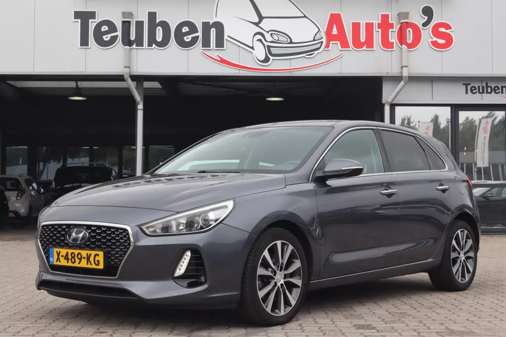 Hyundai i30 1.4 T-GDI Comfort | Automaat | Camera | Adaptive cruise | Lane assist | Dode hoek | Stoel en stuur verwarming