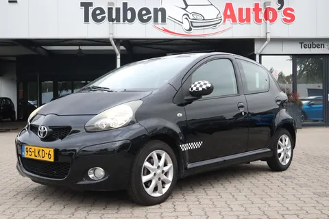 Toyota Aygo 1.0-12V Comfort | APK geldig T/M 13-05-2027 | Multimedia | Lichtmetaal | Zie foto's