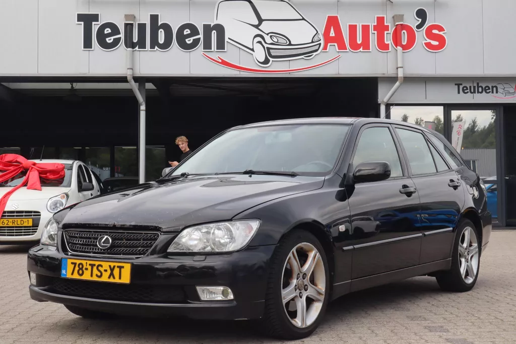 Lexus IS SportCross 200 Executive | Climate control | Alcantara | Handbak 6| Zie foto's!