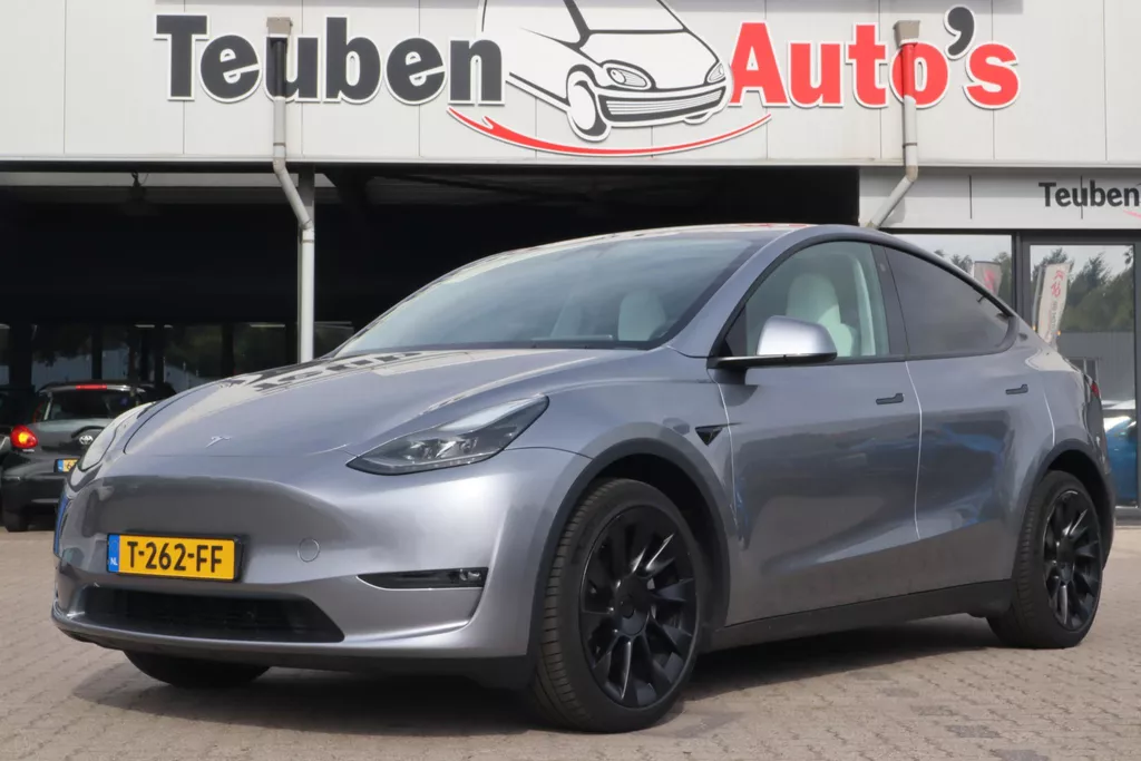 Tesla Model Y Long Range AWD 75 kWh | SOH 95% | Full Self-Driving comp 3 | Warmtepomp | Trekhaak | 20 inch Lm velgen