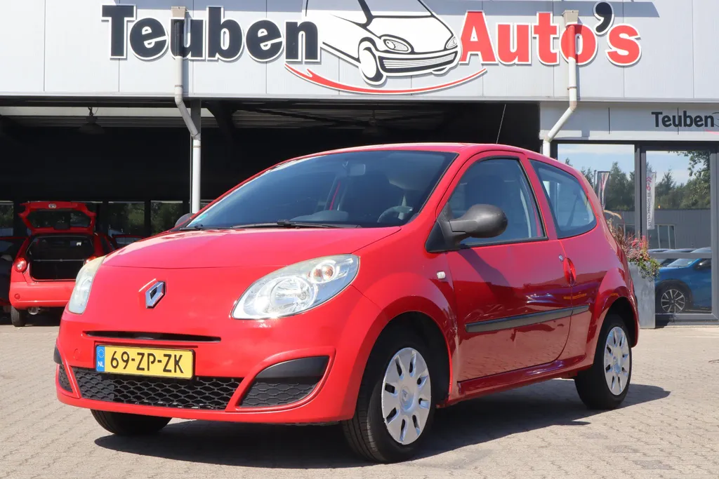 Renault Twingo 1.2 Authentique | Airconditioning | APK 07-05-2027 |  Elektrische ramen voor | Pioneer radio/cd