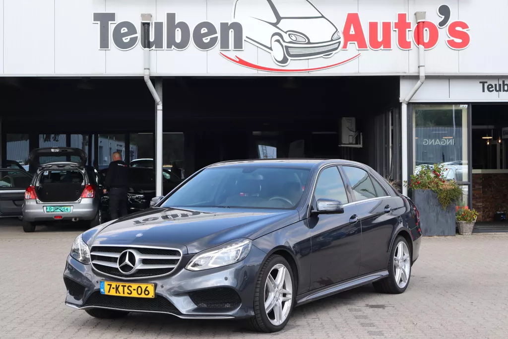 Mercedes-Benz E-klasse 300 BlueTEC HYBRID Navigatie, Climate control, Cruise control, Half lederen bekleding