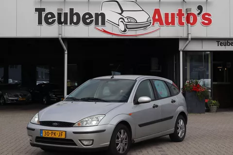 Ford Focus 1.6-16V Futura Radio cd speler, zie foto's roest, Lederen interieur, Trekhaak