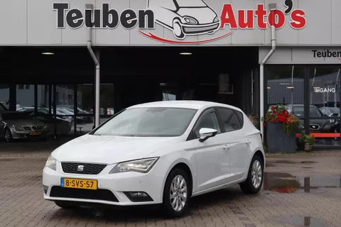 SEAT Leon 1.2 TSI Style Business Navigatie, Cruise control, Elektrische ramen,