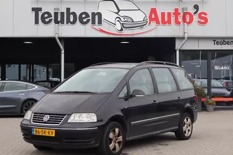 Volkswagen Sharan 1.8 Turbo Comfortline 7 Persoons, Climate control, Cruise control, Trekhaak
