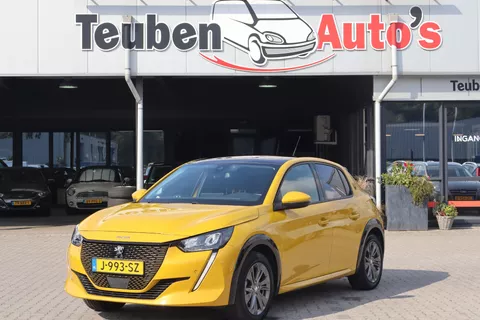 Peugeot e-208 EV Allure 50 kWh SOH 93%, BTW Auto, Adaptieve cruise control, Panoramadak, Camera, Virtual Cockpit