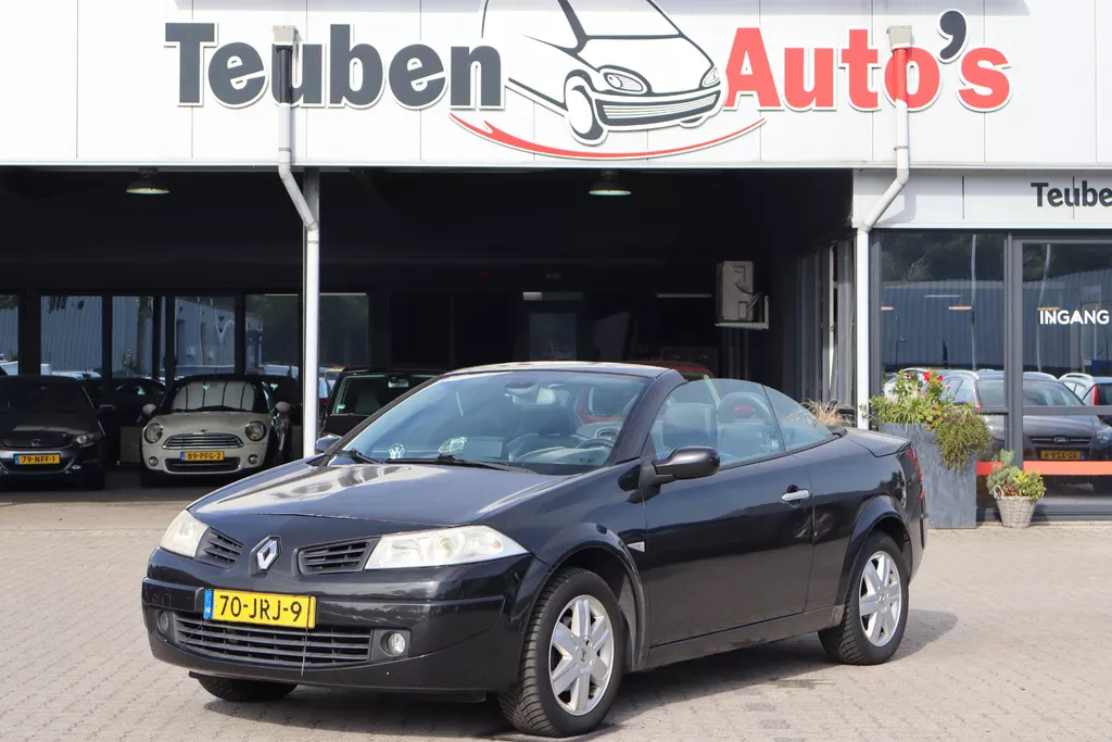 Renault M&eacute;gane Coup&eacute;-Cabriolet 1.9 dCi Privil&egrave;ge Comfort Climate control, Navigatie, Lederen interieur, Elektrische cabrio kap