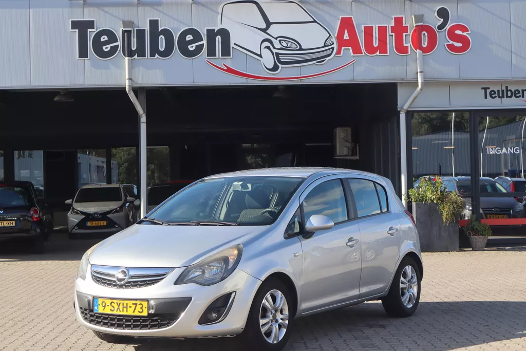 Opel Corsa 1.3 CDTi EcoFlex S/S Design Edition Stoel- en stuurverwarming, Cruise control, Airco, Lichtmetalen wielen, Elektrische ramen