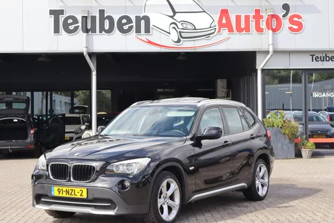 BMW X1 sDrive18i Executive Panoramadak, Schuif- kanteldak, Navigatie, Climate control, Cruise control, Elektrische ramen