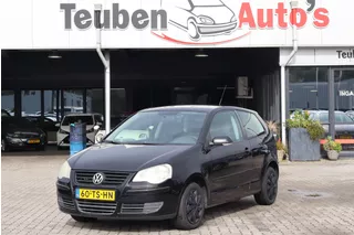 Volkswagen Polo 1.2 Optive  Airco, Elektrische ramen, Radio cd speler