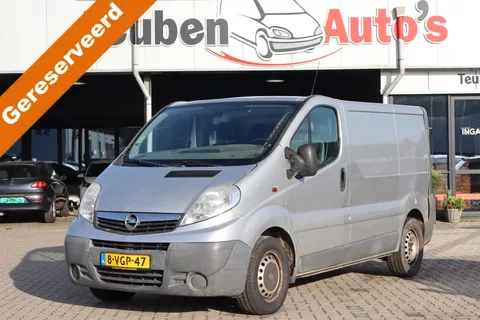 Opel Vivaro 2.5 CDTI L1H1 (APK geldig t/m 02-06-2026), Airco, Radio cd speler, Trekhaak, Elektrische ramen
