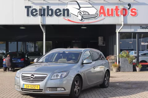 Opel Insignia Sports Tourer 2.0 CDTI EcoFLEX Cosmo Motor loopt niet hij gaat wel rond.